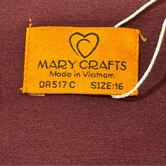 NWT Women's Burgundy Sheath Dress - Classic Work to Event - Picture 7 of 10